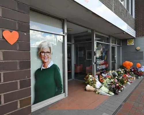 Șoc violent în democrația australiană: deputata independentă atacată la Wangaratta