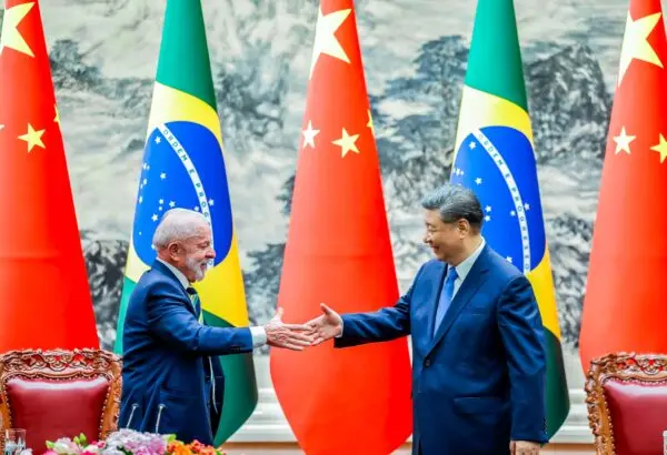 Alegerea prezidențială din Brazilia intră în turul doi: Lula vs. Flavio Bolsonaro
