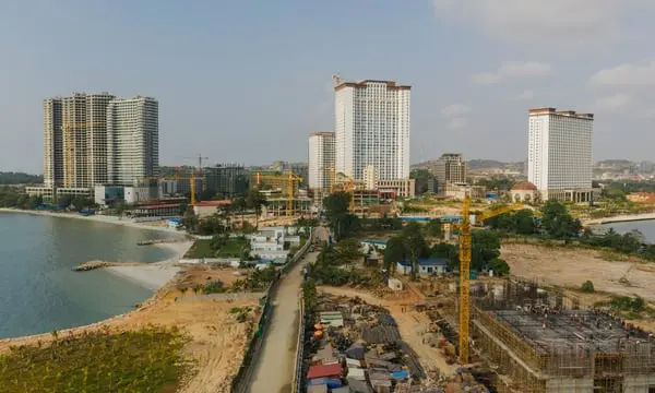 Cambodgia curăță centrele cibernetice ilegale înainte de summit