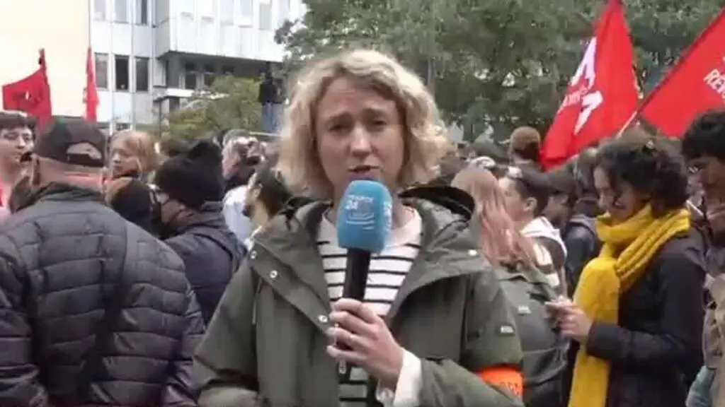 Studienții francezi ies în stradă în vacanță: proteste împotriva creșterii taxelor