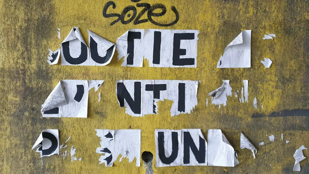 Dificultatea de a trăi cu un nume pe care îl urmezi