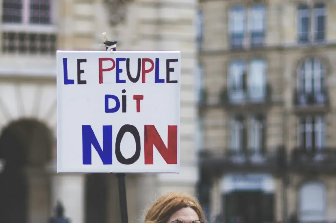 Reform UK lansează propriul ziar: Farage pe prima pagină