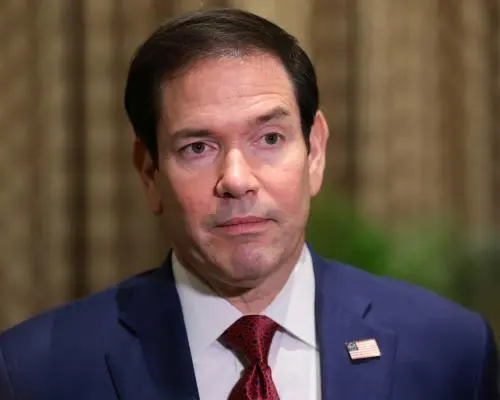 Rubio chemă Cuba la acțiune, Trump amenință cu navele de război
